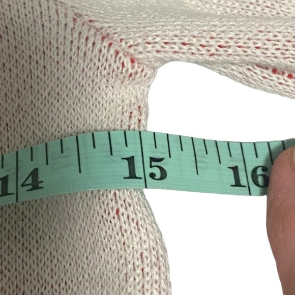 SOCIAL SCENE - SIZE MEDIUM - FUN SWEATER WITH A 7” COLORFUL MUSHROOM B13 - Picture 9 of 10